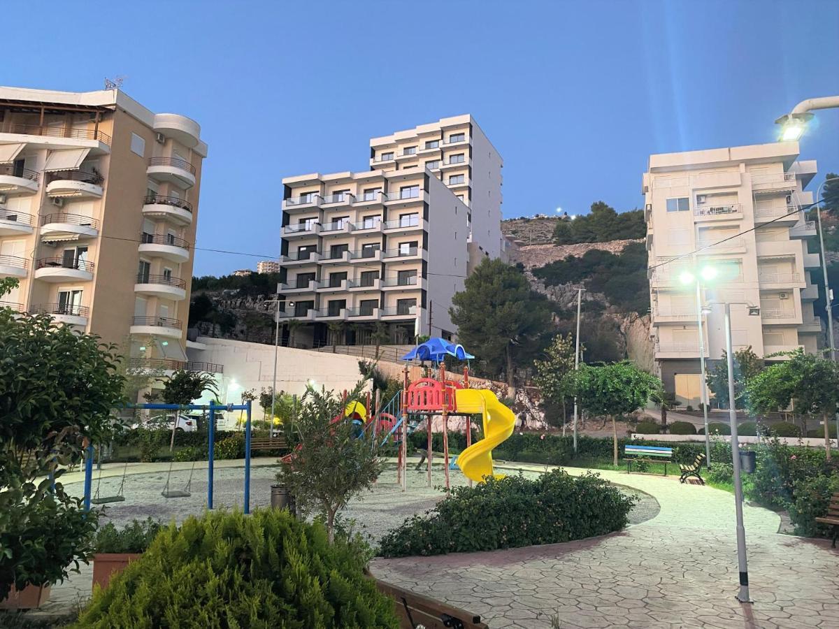 Sea View Apartment Elite2 Sarande Exterior photo